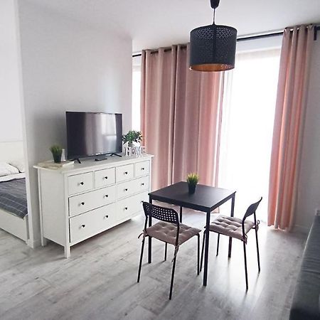 Apartament Niedaleko Centrum Warszawy Варшава Экстерьер фото