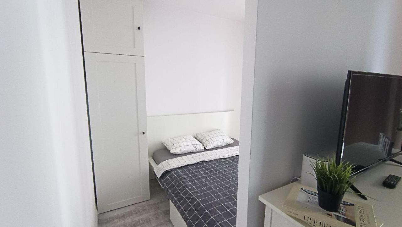 Apartament Niedaleko Centrum Warszawy Варшава Экстерьер фото